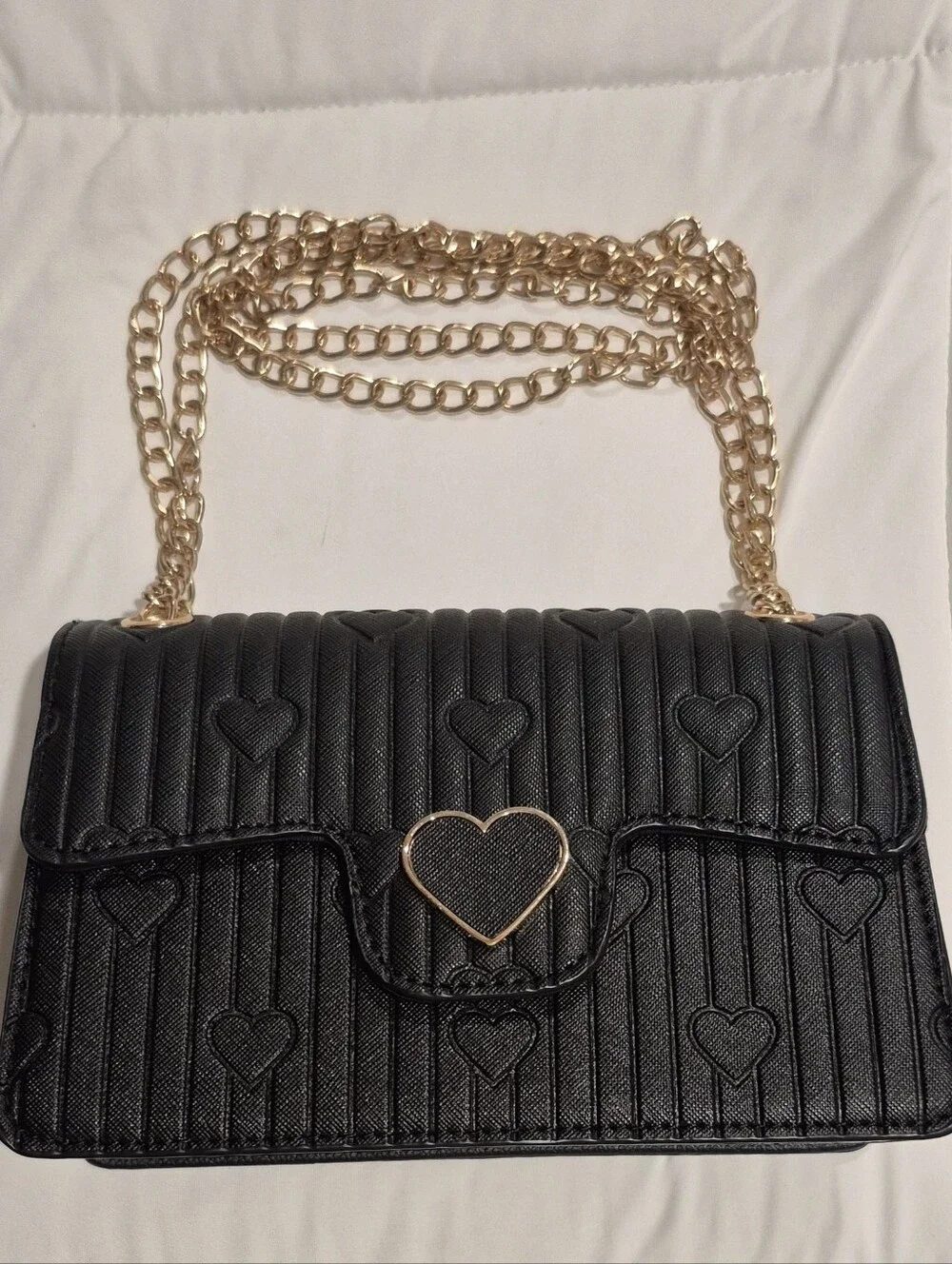 Quilted Heart Crossbody Bag with Gold Chain - Black